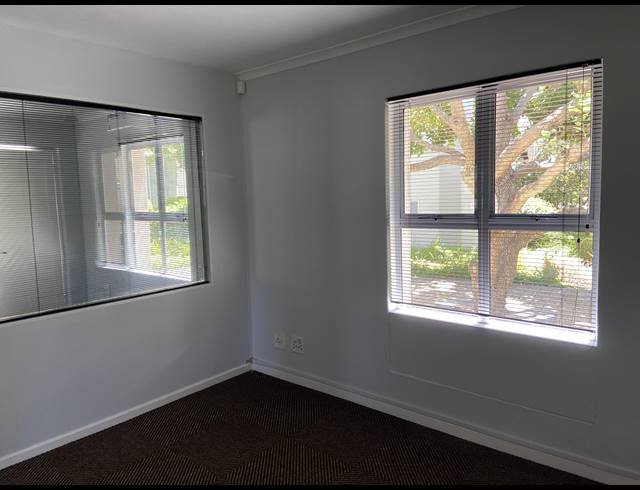 65M² OFFICE FOR SALE IN TOKAI